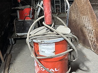 Lot 61 - vetpomp mobiel