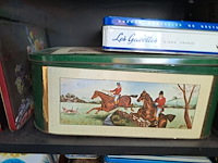 Lot 61 - vintage blikken dozen - afbeelding 3 van  3