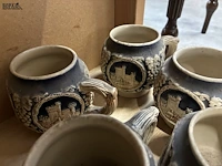 Lot 61 - vintage duitse keramieken bekers - afbeelding 3 van  3