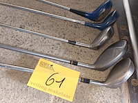Lot 61 - vintage golf clubs. 5 stuks. - afbeelding 1 van  5