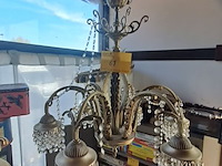 Lot 61 - vintage messing kroonluchter met 5 lichtpuntern en kristalle - afbeelding 1 van  3