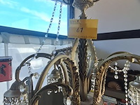 Lot 61 - vintage messing kroonluchter met 5 lichtpuntern en kristalle - afbeelding 3 van  3