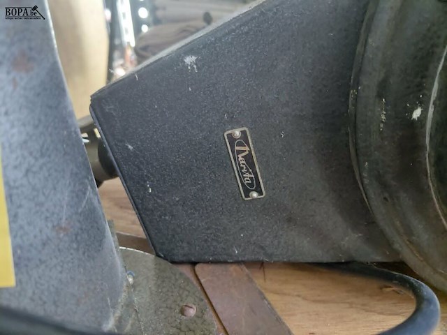 Lot 61 - vintage theaterspotlight - afbeelding 4 van  6