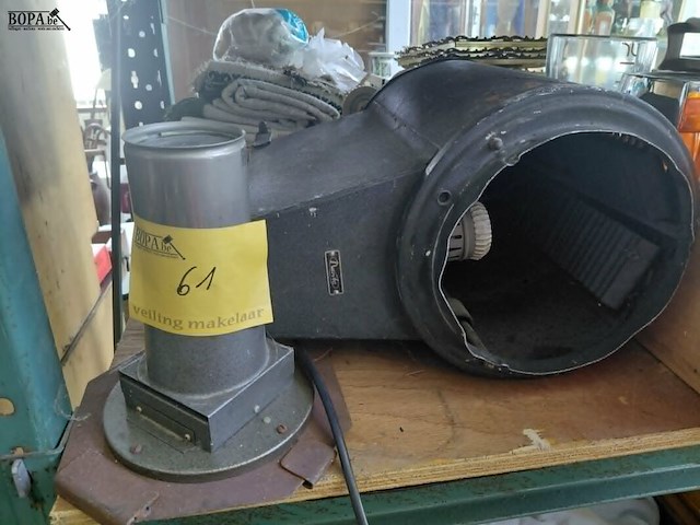 Lot 61 - vintage theaterspotlight - afbeelding 6 van  6
