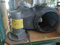Lot 61 - vintage theaterspotlight - afbeelding 6 van  6