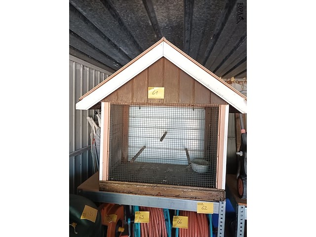 Lot 61 - vogelhuis - afbeelding 1 van  2