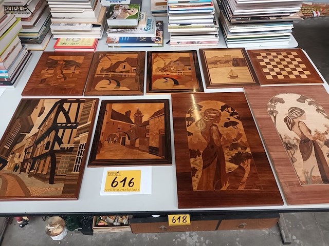 Lot 616 - panelen in marqueterie. 9 stuks - afbeelding 1 van  6