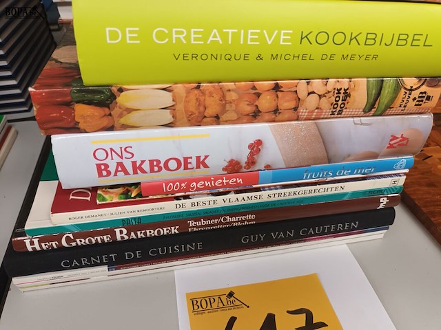 Lot 617 - kookboeken. 29 stuks - afbeelding 4 van  4