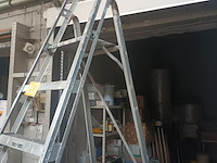 Lot 62 - aluminium trapladder - afbeelding 4 van  4