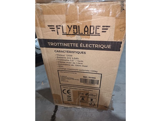 Lot 62 - elektrische step flyblade - afbeelding 4 van  4
