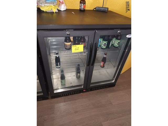 Lot 62 - finnmark drankenkoeler - afbeelding 1 van  3