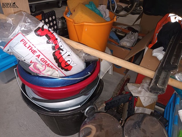 Lot 62 - groot lot schoonmaakmateriaal - afbeelding 5 van  9