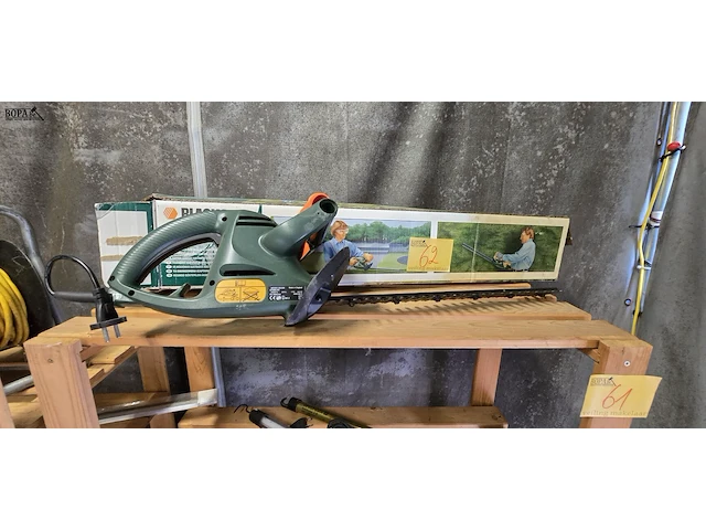Lot 62 - haagschaar black en decker 41 cm - afbeelding 3 van  5