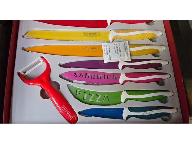 Lot 62 - knife sets 2 stuks compleet en aldi bestekset - afbeelding 6 van  6