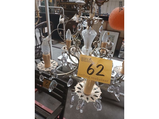 Lot 62 - luster koper met kristallen - afbeelding 1 van  3