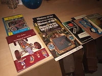 Lot 62 - magazines en boeken over auto’s. 10 stuks