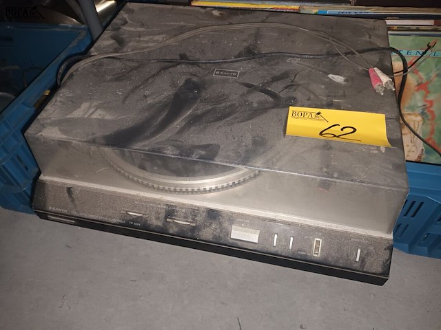 Lot 62 - platenspeler en lp’s - afbeelding 2 van  6