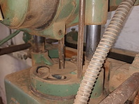 Lot 62 - slotfreesmachine - afbeelding 4 van  5