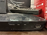 Lot 62 - sony bluetooth blu-ray home theatre system - afbeelding 4 van  4