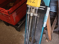Lot 62 - tegelsnijder - afbeelding 1 van  3
