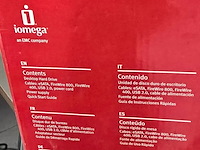 Lot 62 - toetsenbord apple, luidsprekers, telefoon en harde schijf - afbeelding 8 van  9