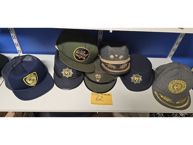 Lot 62 - venezuela 7 stuks - afbeelding 1 van  5