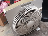 Lot 62 - ventilator - afbeelding 2 van  3