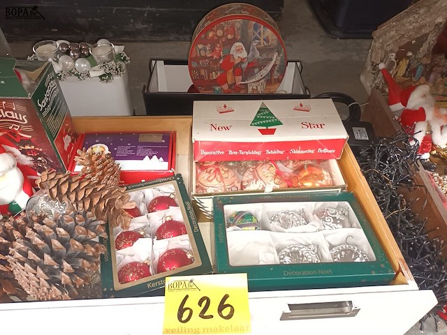Lot 626 - kerstdecoratie - afbeelding 4 van  5