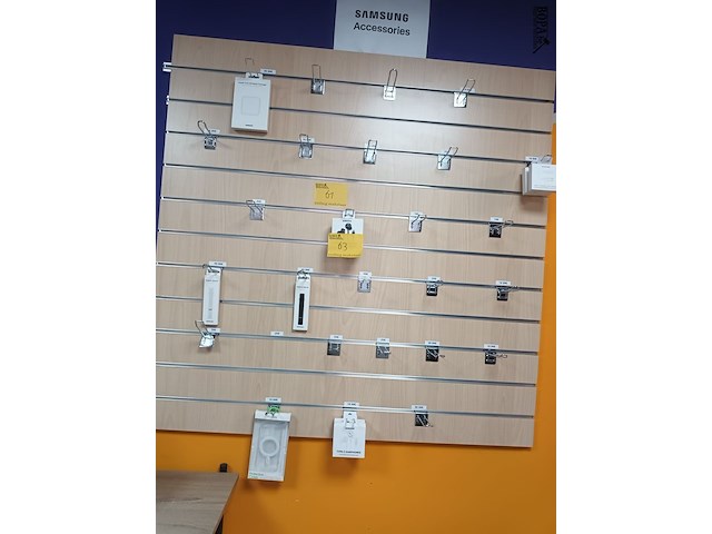 Lot 63 - accessoires voor samsung. 9 stuks - afbeelding 1 van  5