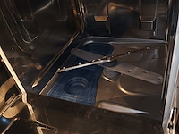 Lot 63 - glazenwasser hobart - afbeelding 4 van  5