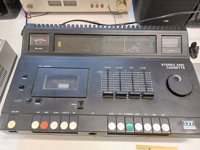 Lot 63 - itt schaub-lorenz stereo casette 5100 - afbeelding 1 van  2