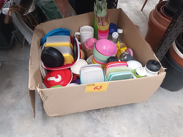 Lot 63 - keukenmateriaal - afbeelding 1 van  5