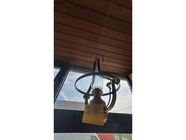 Lot 63 - landelijke vintage hanglamp - afbeelding 1 van  2