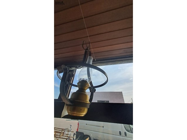 Lot 63 - landelijke vintage hanglamp - afbeelding 2 van  2
