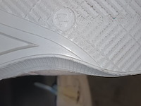 Lot 63 - militaire schoenen abl. 2 paar - afbeelding 3 van  5