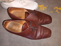 Lot 63 - militaire schoenen abl. 2 paar - afbeelding 4 van  5