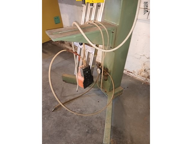 Lot 63 - pneumatische frees/boormachine - afbeelding 4 van  7