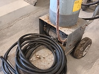 Lot 63 - verfspuitmachine - afbeelding 3 van  5