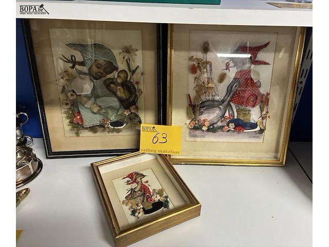 Lot 63 - vintage reproducties hummel - 3 stuks - afbeelding 1 van  5