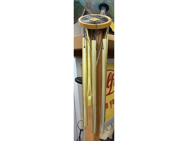 Lot 63 - windgong met metalen buizen - 2 stuks - afbeelding 3 van  3