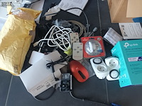 Lot 635 - diverse elektro onderdelen - afbeelding 2 van  5