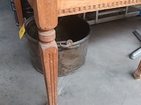 Lot 64 - antieke keukentafel - afbeelding 2 van  3