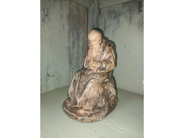 Lot 64 - beeld monnik - afbeelding 2 van  4