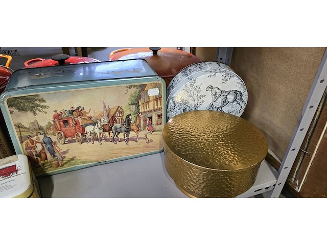 Lot 64 - diverse blikken dozen 5 stuks - afbeelding 3 van  3