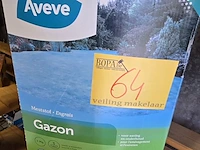 Lot 64 - gazonmeststof aveve