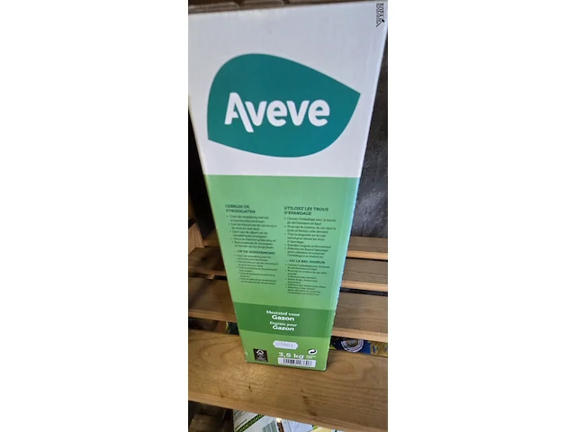 Lot 64 - gazonmeststof aveve - afbeelding 2 van  3