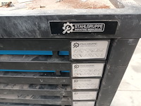Lot 64 - gevulde materiaalkar stahlgrüppe - afbeelding 3 van  9
