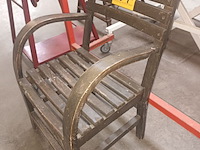 Lot 64 - kinderstoel - afbeelding 1 van  3