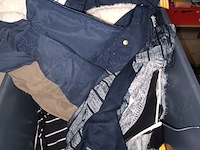 Lot 64 - kledij - afbeelding 4 van  5