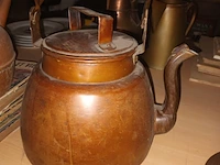 Lot 64 - koperen ketel. 2 stuks - afbeelding 3 van  4